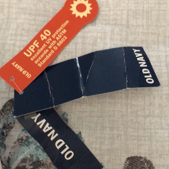 Old Navy NWT Lg Board Shorts velcro fly Net lining ❤️for lower price & shipping - Picture 3 of 8